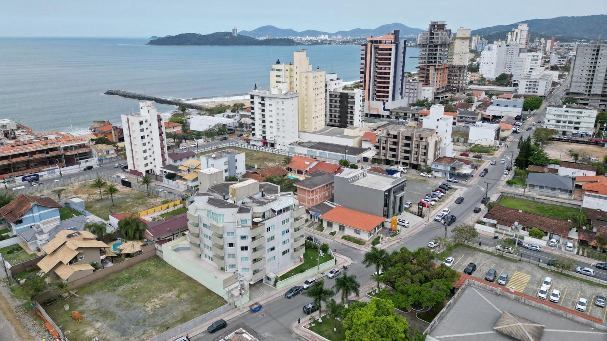 Apartamento Apartamento Na Praia - Canto Da Sereia Piçarras Exterior foto